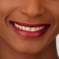 Isadora Perfect Moisture Lipstick huulipuna 151 Precious Rose 4 g