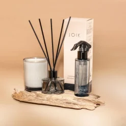 JOIK Home & SPA Tuoksukynttilä Cashmere & Sandalwood 220g