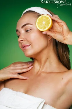 KakkoBrows Cosmetics Ripsien ja kulmien pesuvaahto