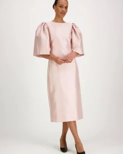 Katri Niskanen Delana mekko
