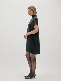 Katri Niskanen Thea mekko