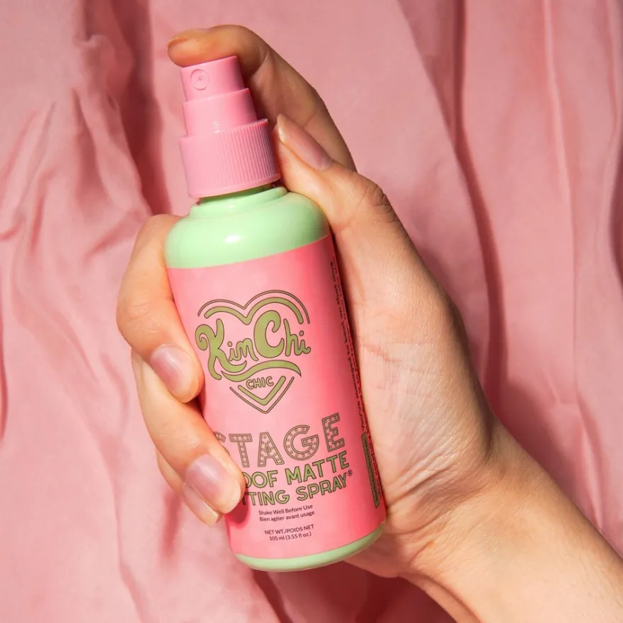 KimChi Chic Beauty Stage Proof Matte Setting Spray meikinkiinnityssuihke 105 ml