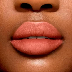Lancôme L'Absolu Rouge Intimatte huulipuna