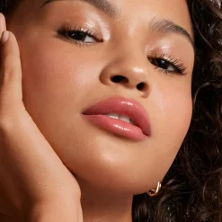 Lancôme Lip Idôle Butterglow Lip Balm huulipuna 3 g