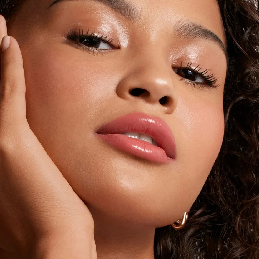 Lancôme Lip Idôle Butterglow Lip Balm huulipuna 3 g