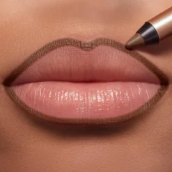 Lancôme Lip Idôle Lip Shaper Creamy Matte Lip Liner rajauskynä 1,2 g