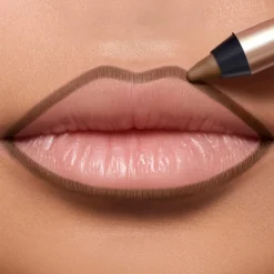 Lancôme Lip Idôle Lip Shaper Creamy Matte Lip Liner rajauskynä 1,2 g