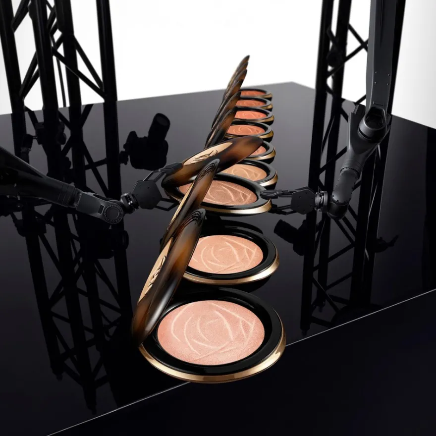 Lancôme Teint Idole Ultra Wear C.E. Skin Transforming Bronzer aurinkopuuteri 10 g