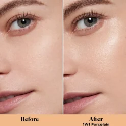 Laura Mercier Tinted Moisturizer Light Revealer Natural Skin Illuminator SPF 25 heleyttäjä 50 ml
