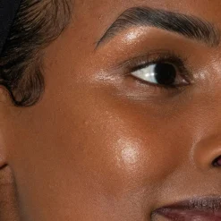 LH cosmetics Artistick Highlighter