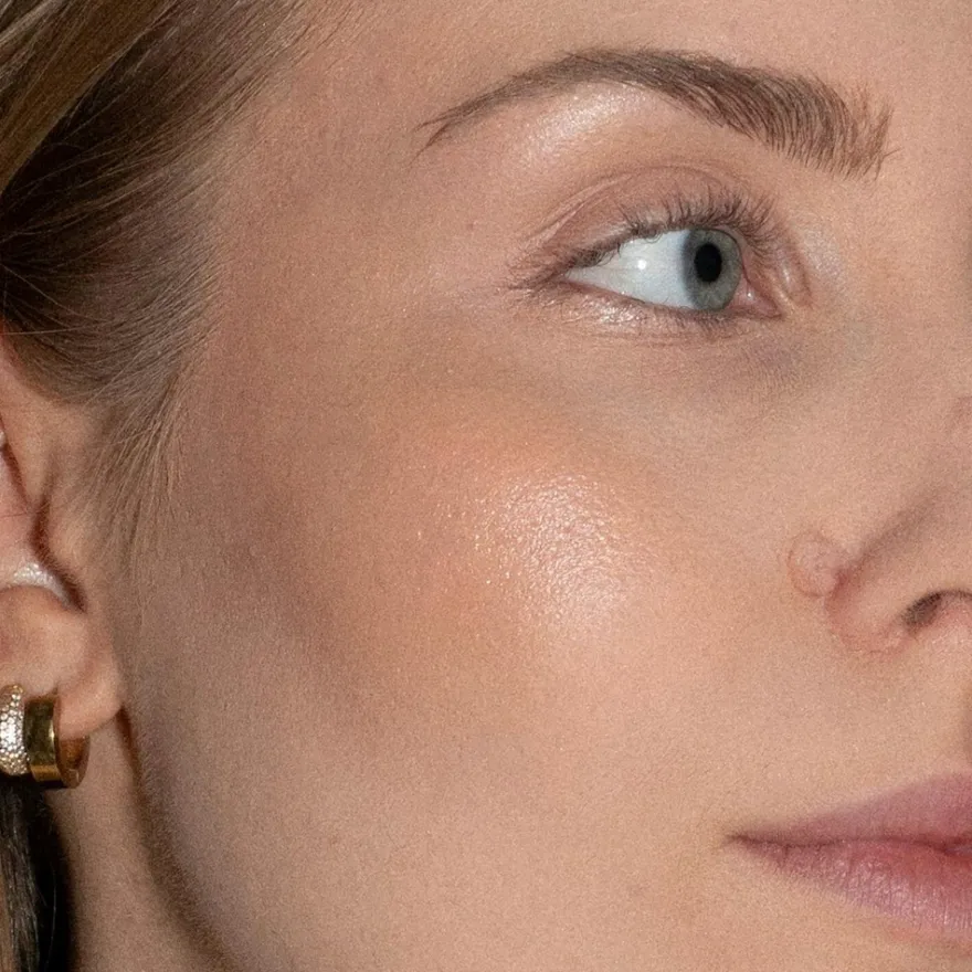 LH cosmetics Artistick Highlighter