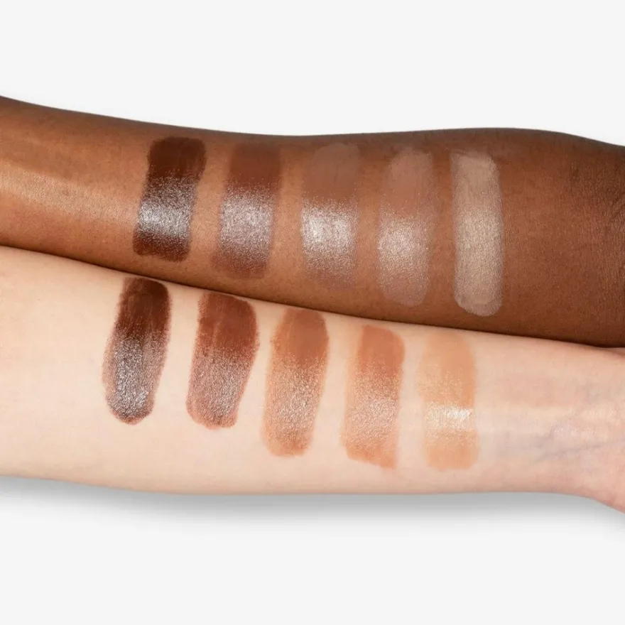 LH cosmetics Artistick -voidemainen aurinkopuuteri 5,8 g