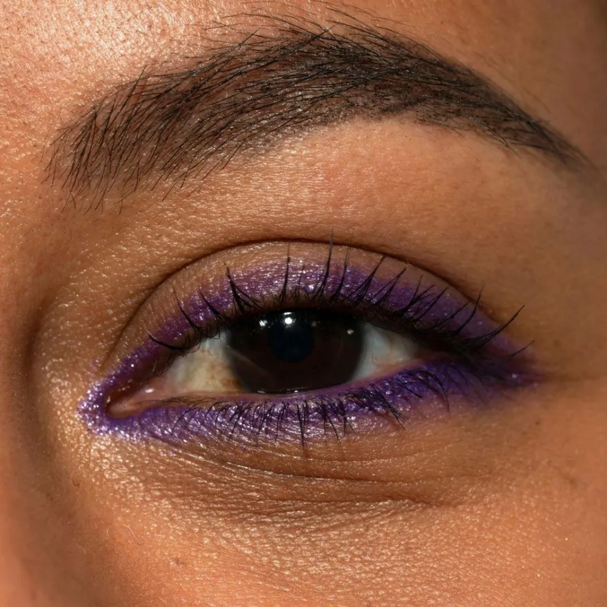 LH cosmetics Crayon -monikäyttöinen rajauskynä 1,1 g