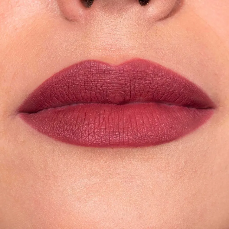 LH cosmetics Crayon -monikäyttöinen rajauskynä 1,1 g