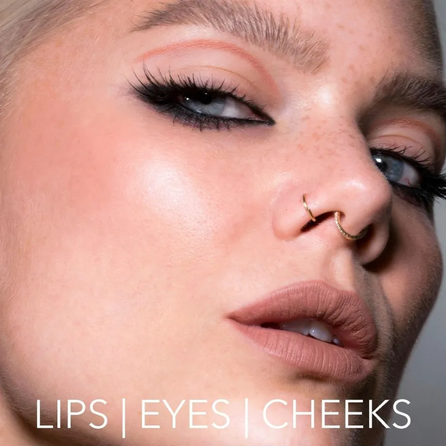 LH cosmetics Crayon -monikäyttöinen rajauskynä 1,1 g