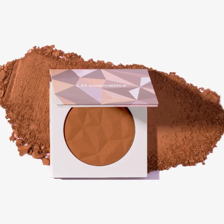 LH cosmetics Infinity Bronzer -aurinkopuuteri 7 g