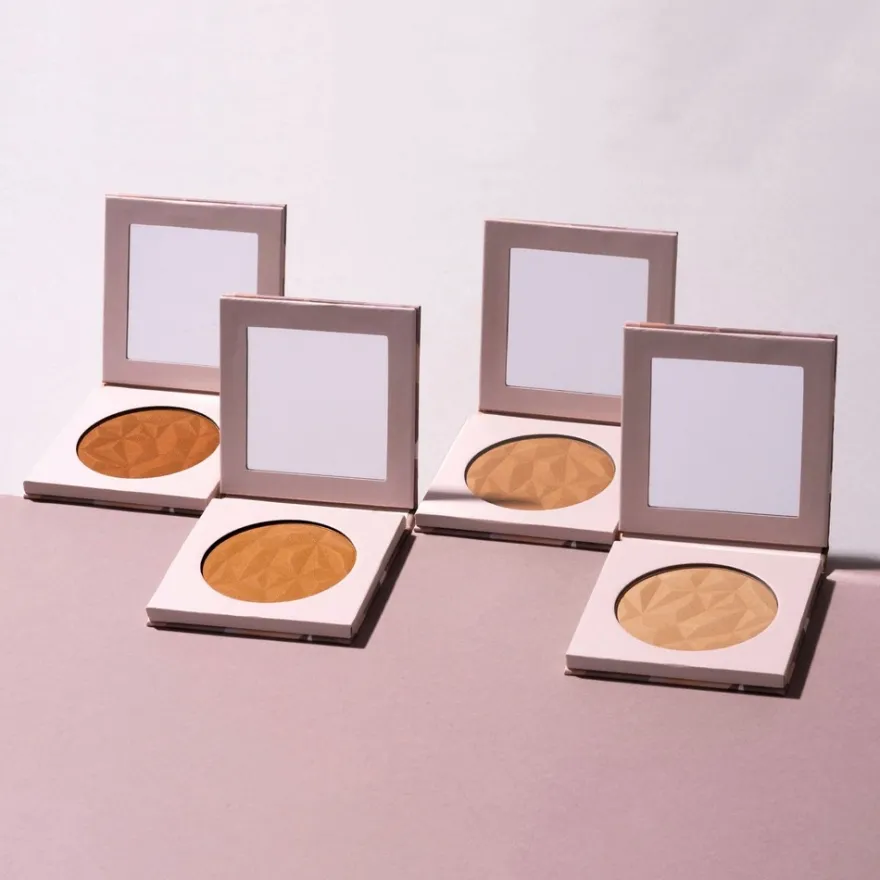 LH cosmetics Infinity Bronzer -aurinkopuuteri 7 g