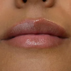 LH cosmetics Plush -huulikiilto 10 ml