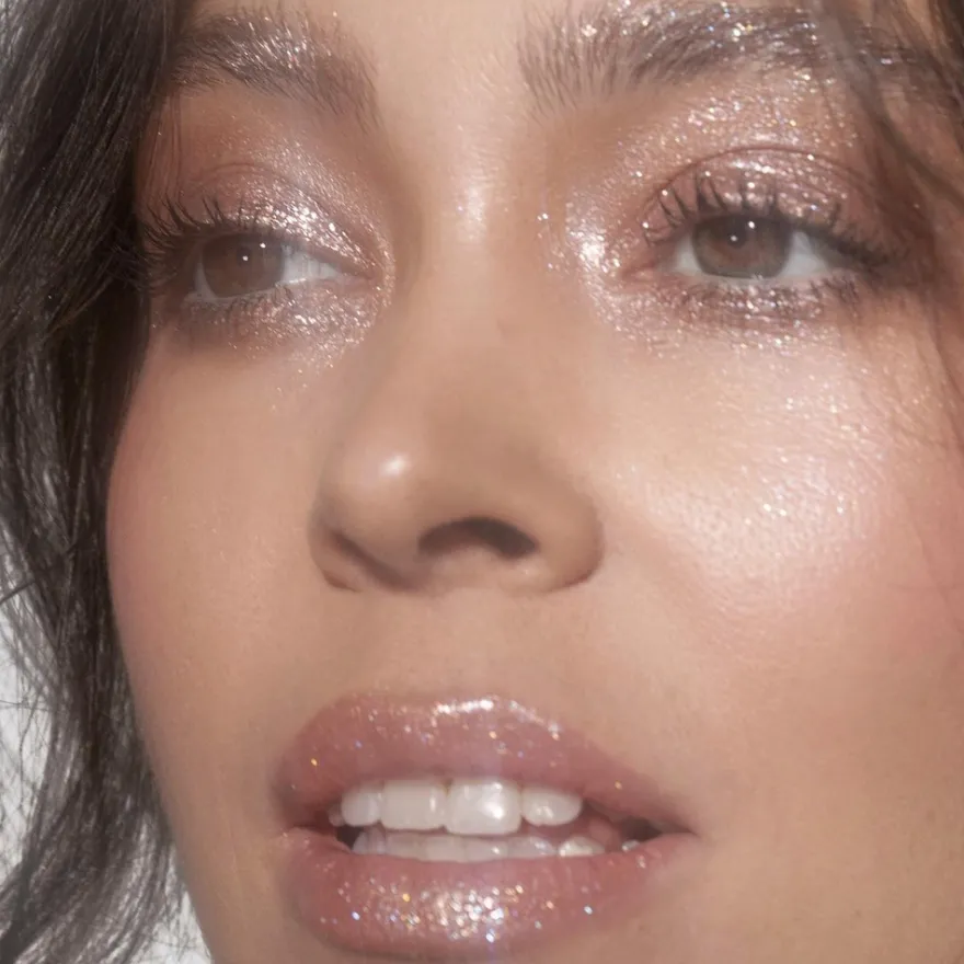 LH cosmetics Sparkl -nestemäinen luomiväri 3,3 ml