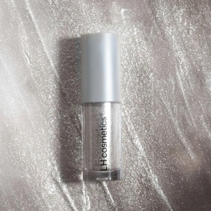 LH cosmetics Sparkl -nestemäinen luomiväri 3,3 ml