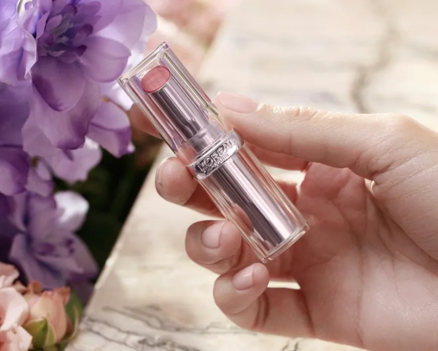 L'Oréal Paris Glow Paradise Balm-in-Lipstick 107 Brow Enchante huulipuna 3,8 g