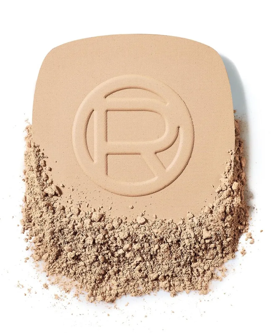 L'Oréal Paris Infaillible 24H Fresh Wear Foundation in a Powder Meikkipuuteri Warm Undertone 30 ml