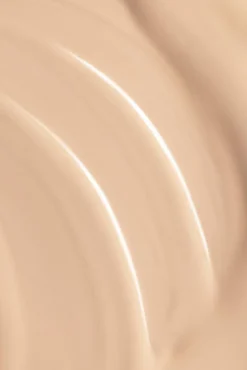 Lumene Invisible Illumination Seerumimeikkivoide SPF30 8 30 ml