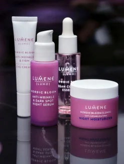 Lumene LUMO Silottava & kiinteyttävä yövoide 50 ml
