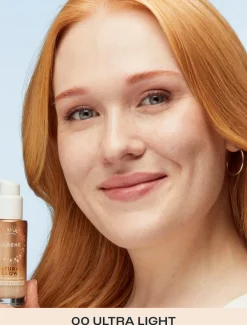 Lumene Natural Glow Heleyttävä meikkivoide SK20 2 Medium 30 ml
