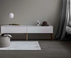 Lundia Fuuga tv-taso laatikoilla
