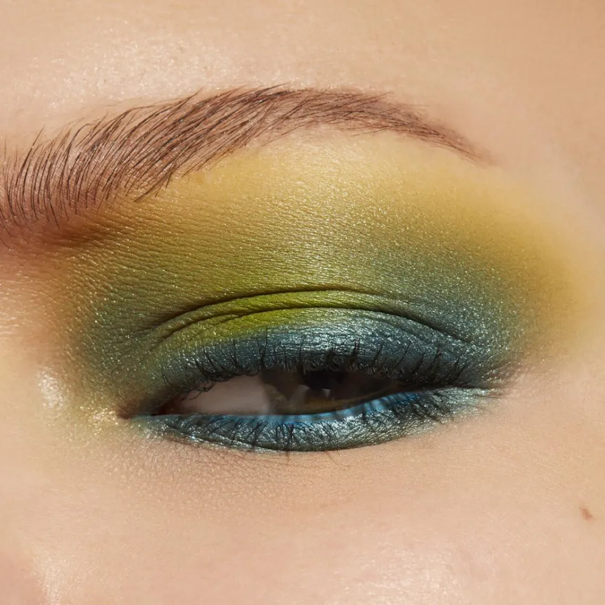 MAC Connect In Colour x12 Eye Shadow Palette luomiväripaletti 12,2 g