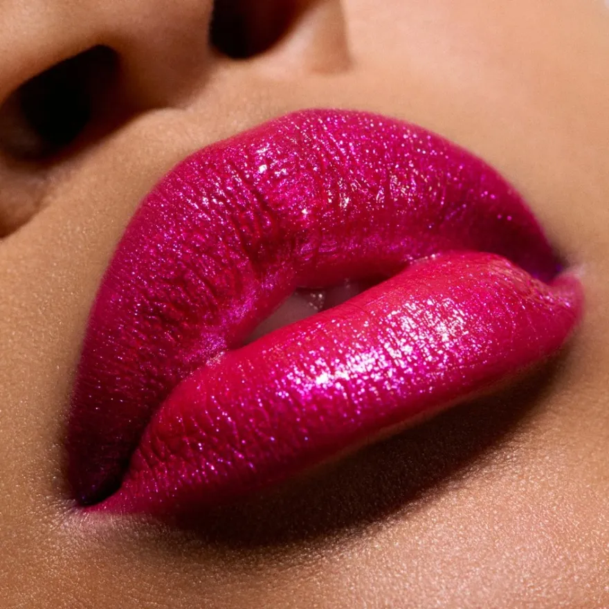 MAC Cosmetics Dazzlelips Crayon -huulipuna 1,5 g