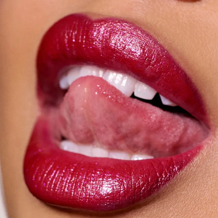 MAC Cosmetics Dazzlelips Crayon -huulipuna 1,5 g