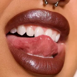 MAC Cosmetics Dazzlelips Crayon -huulipuna 1,5 g