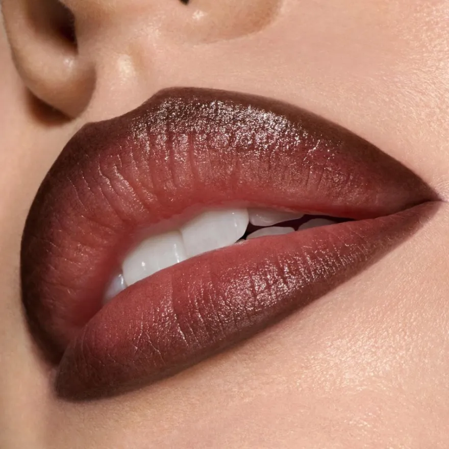 MAC Cosmetics Lipglazer Glossy Liner -huultenrajauskynä 0,25 g