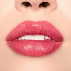 MAC Cosmetics Lustreglass Sheer Shine Lipstick -huulipuna 3,5 g