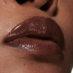 MAC Cosmetics Lustreglass Sheer Shine Lipstick -huulipuna 3,5 g