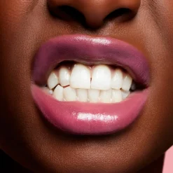 MAC Cosmetics Lustreglass Sheer Shine Lipstick -huulipuna 3,5 g