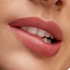 MAC Cosmetics Lustreglass Sheer Shine Lipstick -huulipuna 3,5 g