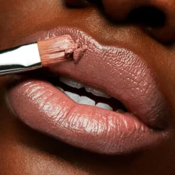 MAC Cosmetics Lustreglass Sheer Shine Lipstick -huulipuna 3,5 g