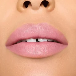 MAC Cosmetics Lustreglass Sheer Shine Lipstick -huulipuna 3,5 g