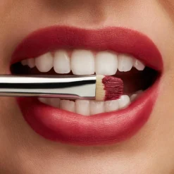 MAC Cosmetics Lustreglass Sheer Shine Lipstick -huulipuna 3,5 g