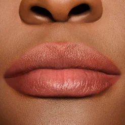 MAC Cosmetics Lustreglass Sheer Shine Lipstick -huulipuna 3,5 g