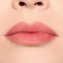 MAC Cosmetics Lustreglass Sheer Shine Lipstick -huulipuna 3,5 g