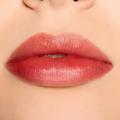 MAC Cosmetics Lustreglass Stainglass Lip Tint -nestemäinen huulipuna 3 g