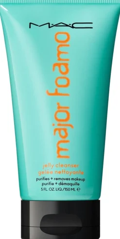 MAC Cosmetics Major Foamo Jelly Face Cleanser -puhdistusaine 150 ml