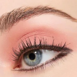 MAC Cosmetics Multisculpt Matte Liquid Eyeshadow -nestemäinen luomiväri 4,5 ml