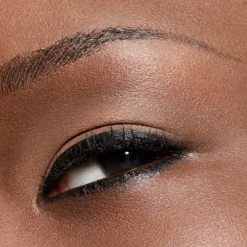 MAC Cosmetics Multisculpt Matte Liquid Eyeshadow -nestemäinen luomiväri 4,5 ml