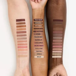 MAC Cosmetics Multisculpt Matte Liquid Eyeshadow -nestemäinen luomiväri 4,5 ml