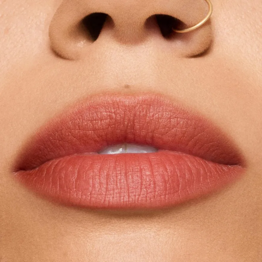 MAC Cosmetics Powder Kiss Hazy Matte Lipstick -huulipuna 3,5 g